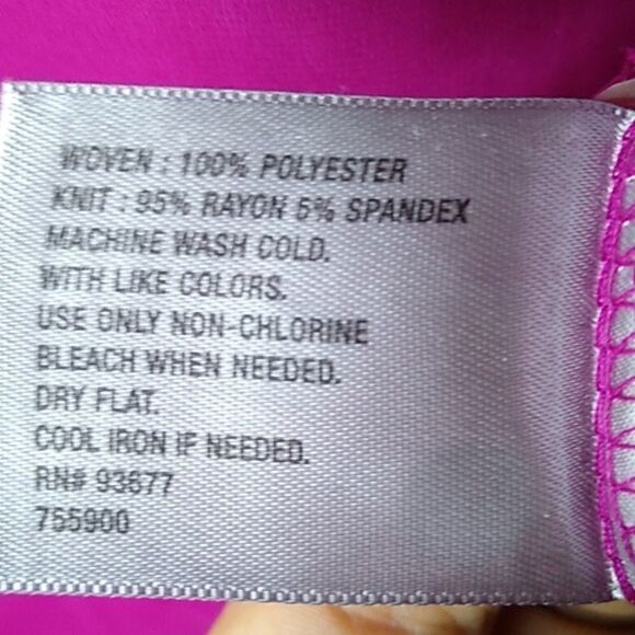 Worthington NWT Sleeveless V-neck Shoulder Tab MAGENTA Top Size XL - Picture 7 of 7
